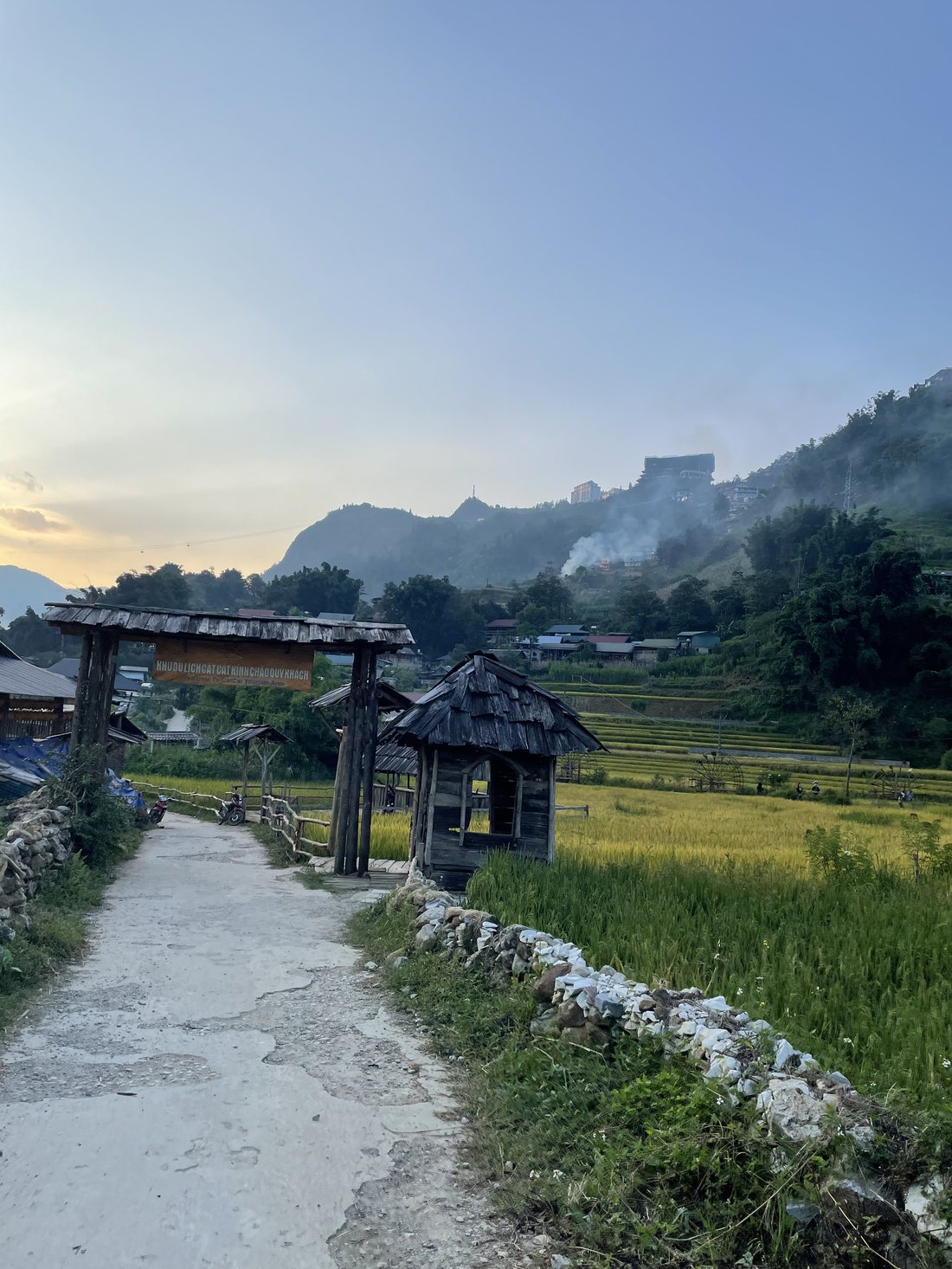 Cổng bản